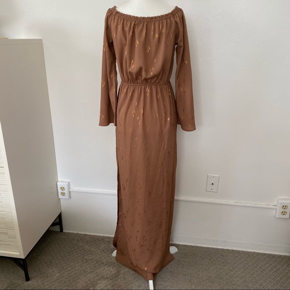 ✨ Flynn Skye Genevive Maxi Dress Gold Rush - Picture 10 of 10